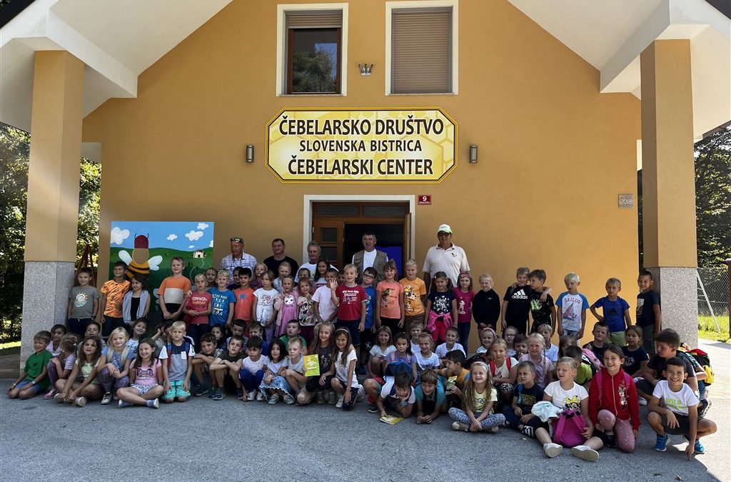 Obisk čebelarskega centra
